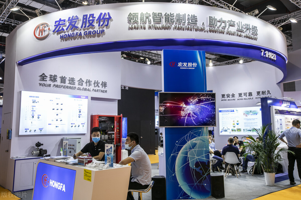 中国股市：外资重仓的10大优秀龙头企业，榜首涨幅已经接近两倍
