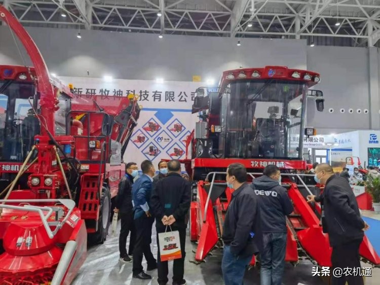 以品質(zhì)鑄就品牌 牧神農(nóng)機(jī)引爆2021全國(guó)農(nóng)機(jī)展現(xiàn)場(chǎng)