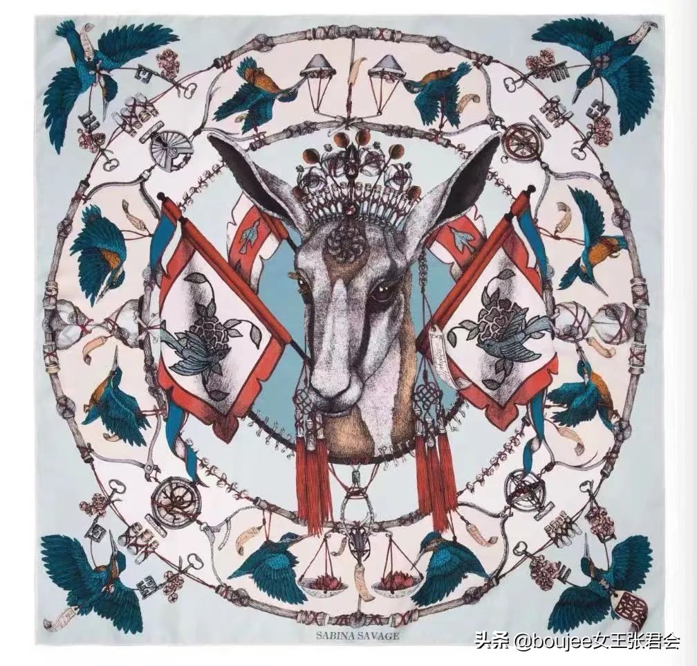 大寒时节的颈间风度——从纳芙蒂蒂王后开启的围巾简史