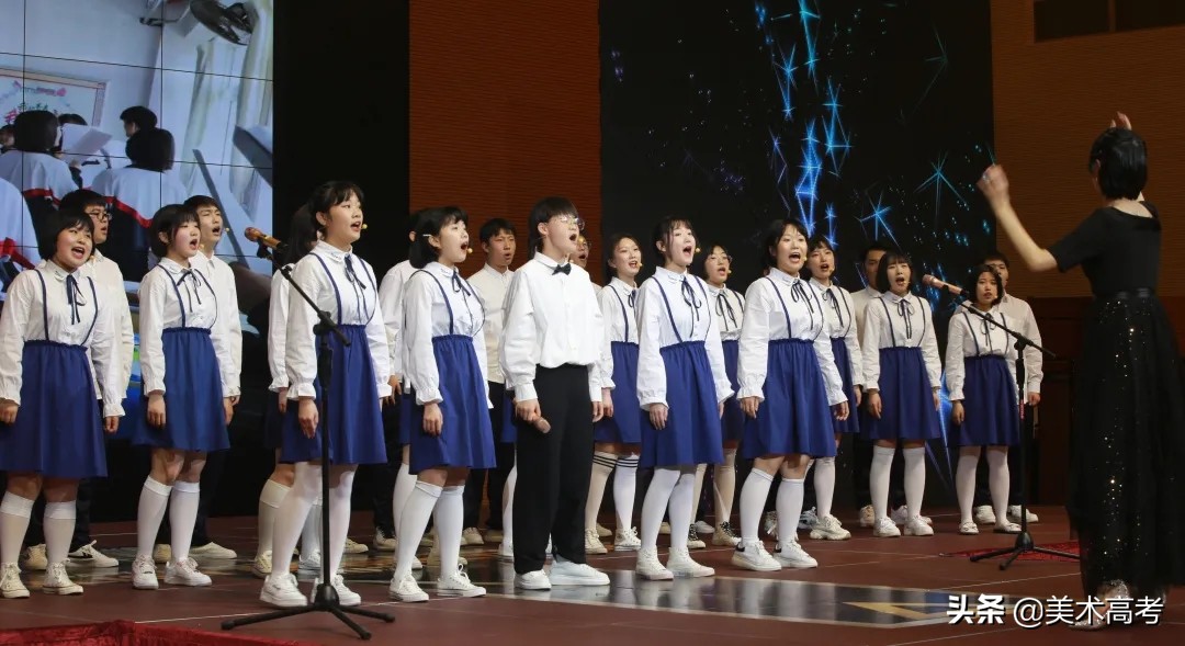 大洼高中2021年春季英语大赛“以赛促学”精彩纷呈