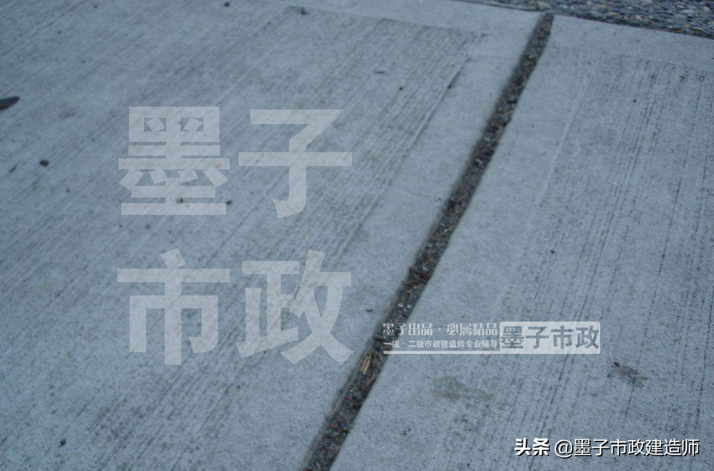 2022年一级建造师·市政实务图文材料·城镇道路分类与级别001集