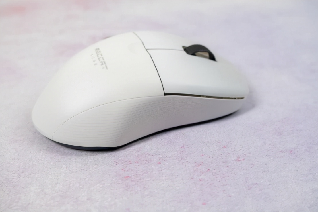 三种连接模式，高性能高颜值，冰豹魔幻豹KONE PRO AIR体验