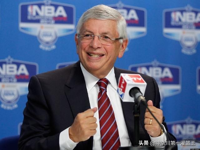 nba球员为什么要穿衣服(曾遭到邓肯等多名巨星的反对，为何大卫斯特恩还要实施着装令？)