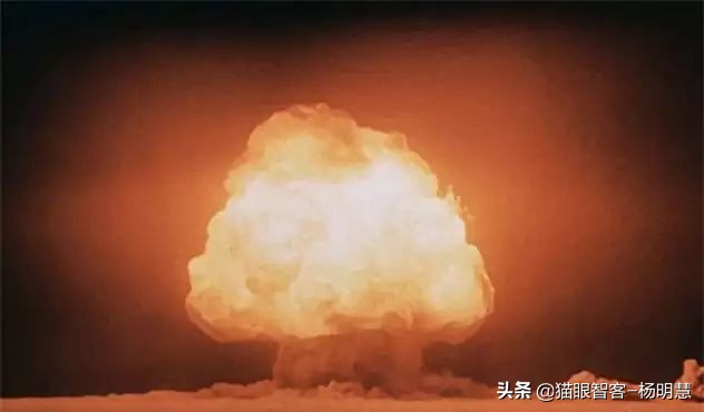 人类历史上十大令人后悔的发明：科技进步背后的深刻反思