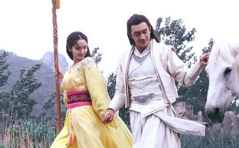 赵云与貂蝉的爱情故事200字 _飞翔号