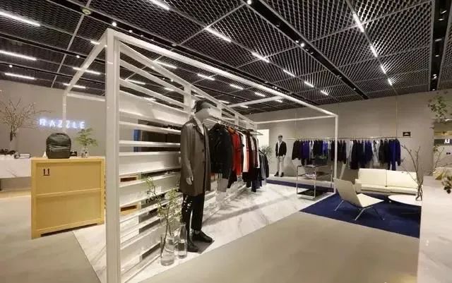 地素进军男装市场，旗下轻奢品牌RAZZLE能否再续地素女装辉煌？