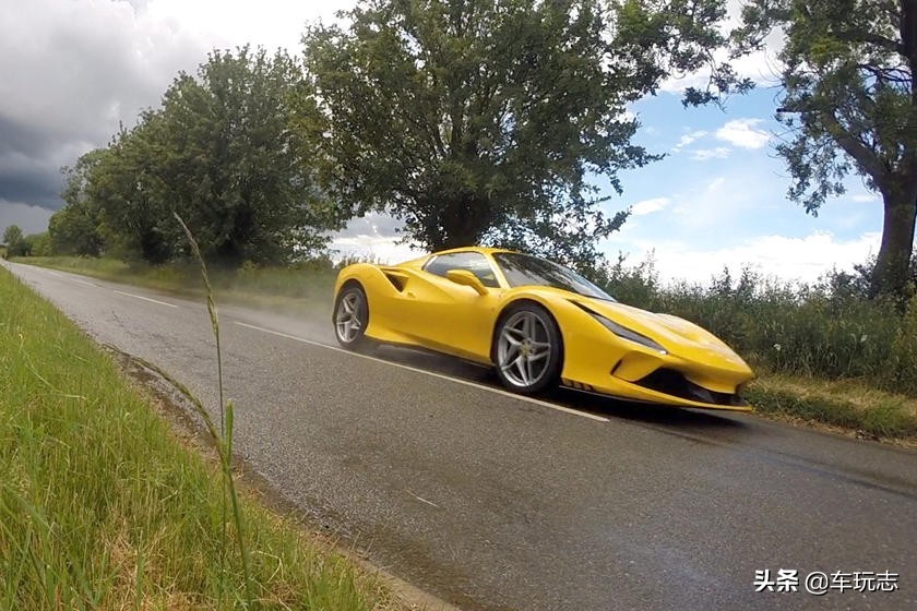 2020年法拉利F8 Spider：中置引擎的魅力敞篷超跑