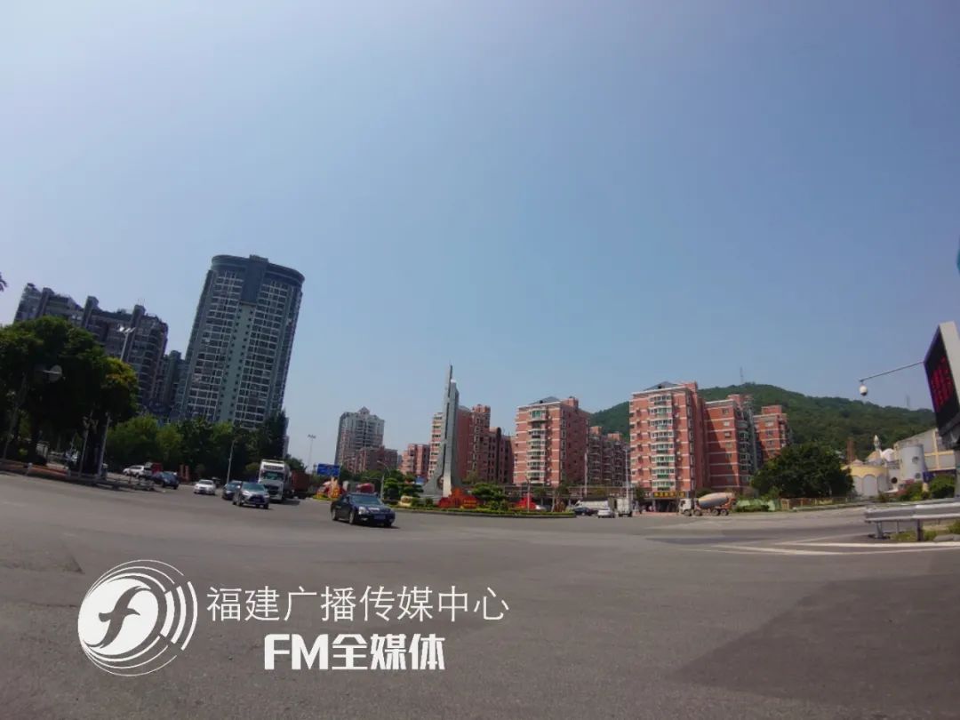 福州陈小姐每天开车经过这段路都会瑟瑟发抖，交警部门回应了