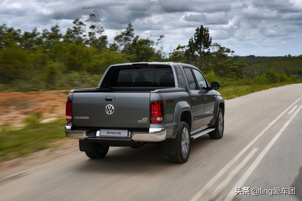 2021款190 kW的大众Amarok V6：商用皮卡之选
