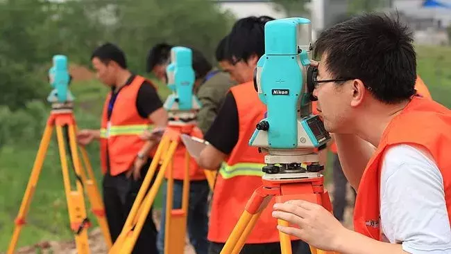 今年，阿克苏将有68位学生被西安工业大学继续教育学院录取