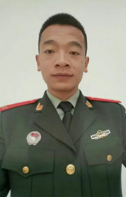 特种兵哥哥、部队美女主持，这5位