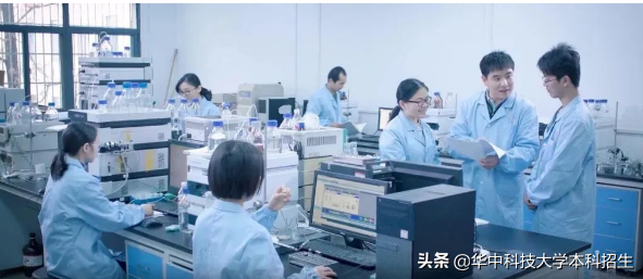 坐拥18位院士，培养出年薪200万的天才少年，华中科技大学超硬核！