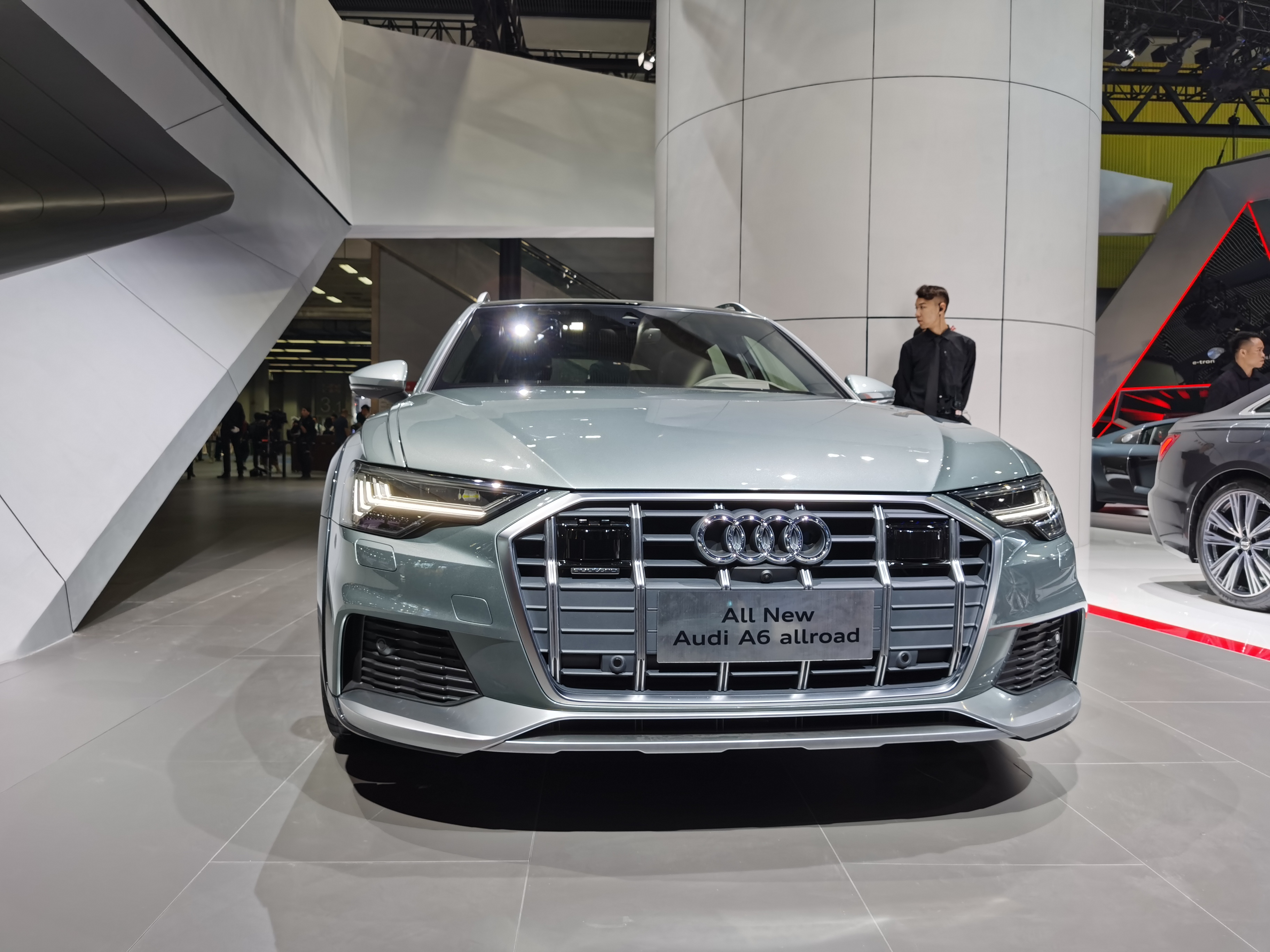 全新奥迪a6 allroad广州车展亮相