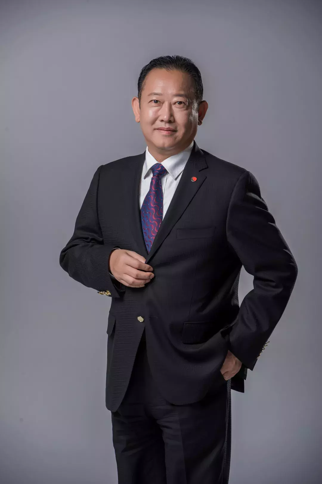 商学院撞上新媒体