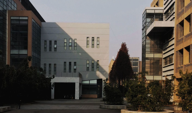 我国5所“电子科技”名校，电科院在校生仅2千多，考上能拿铁饭碗