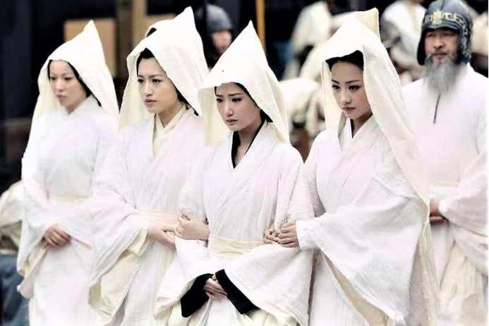 中国古代父母死后服三年之丧，是真的穿孝服三年吗？