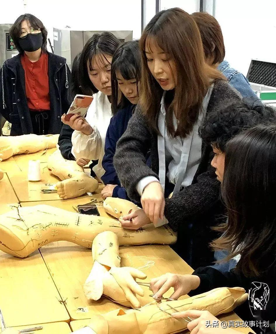 殡葬专业的学生都在学什么?真的可以“高薪就业”吗?