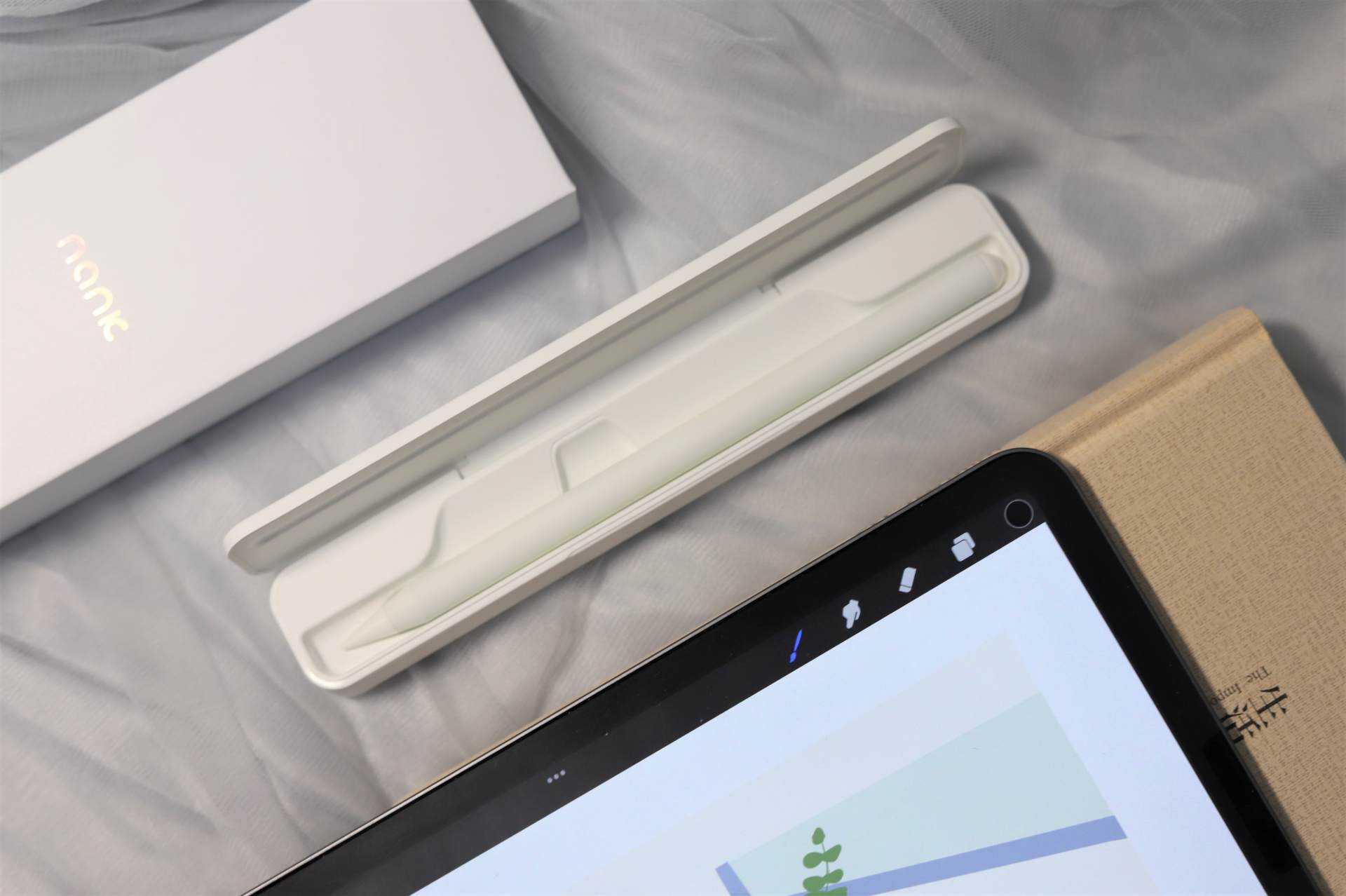 南卡电容笔体验报告：这支笔给我一种在用Apple pencil的错觉