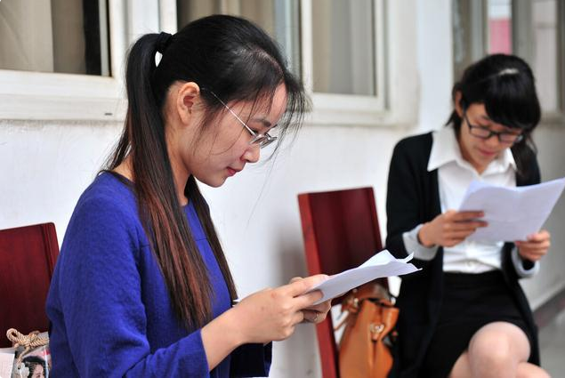 女教师考上农村编制，宁可赔钱也要离职，难怪说“考编别去乡下”