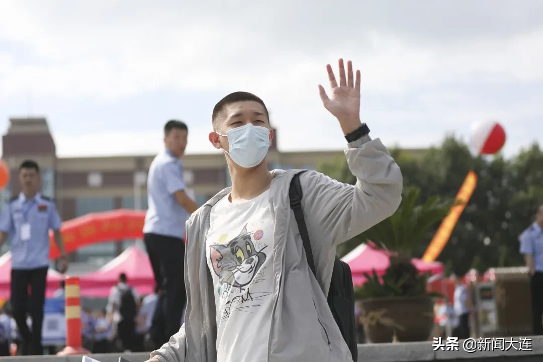 #大连头条#高校开学进行时！终于等到你