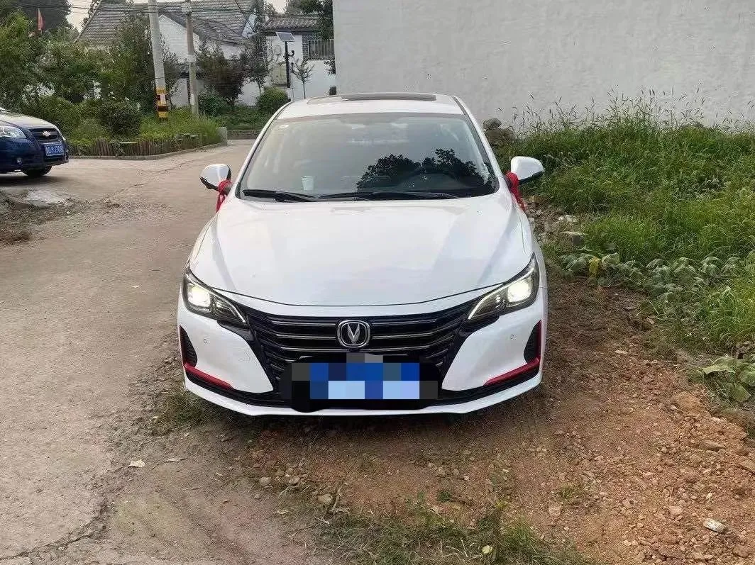 2021款车型竟然用着2017年的软件!长安锐程CC:想升级请买最新款