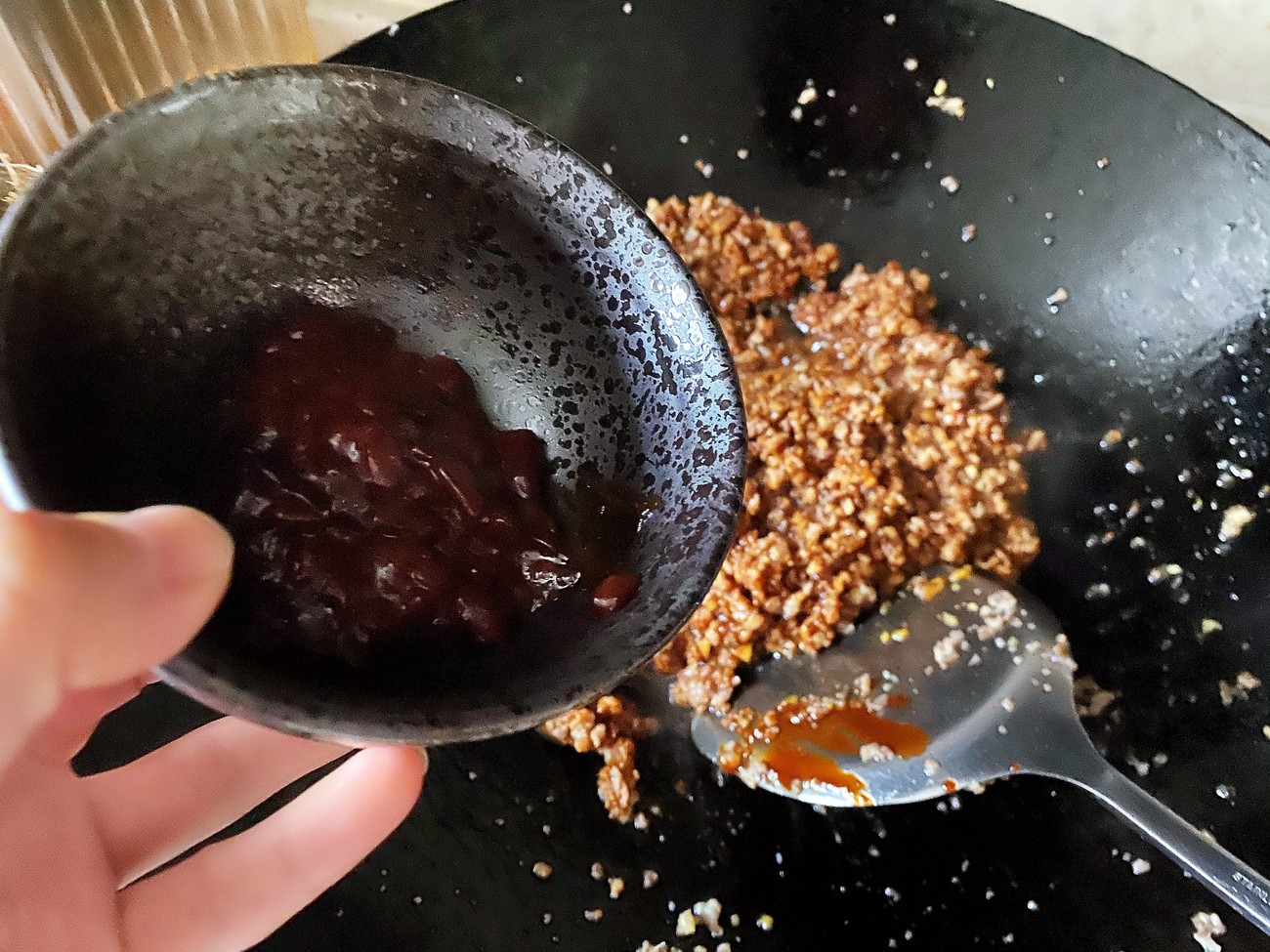 酱肉包子馅的最佳配方（用料精确到克酱肉包馅料技巧总结）