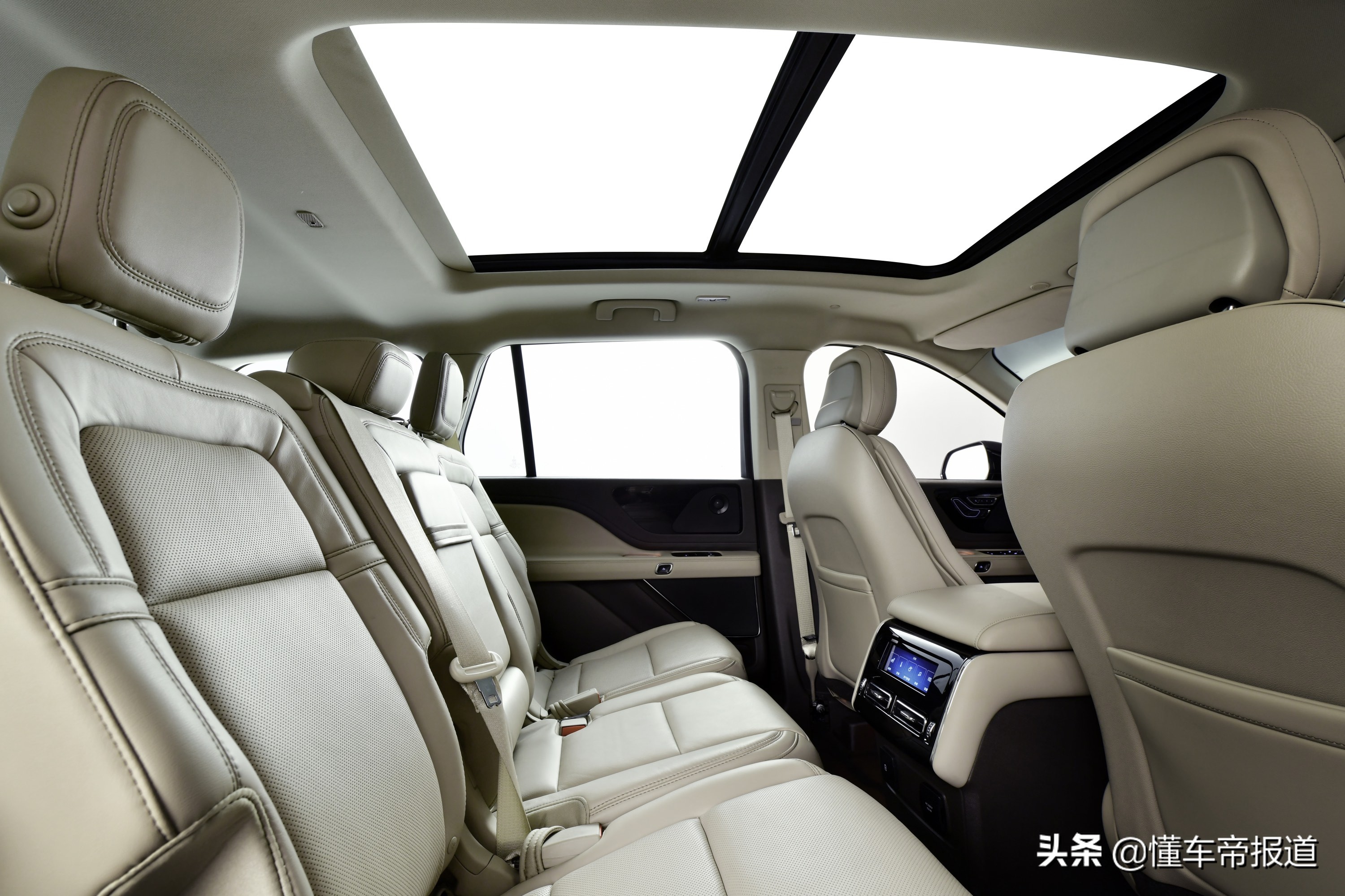 挑战宝马X5、奔驰GLE，全新林肯飞行家上市，售价62.88-81.88万元