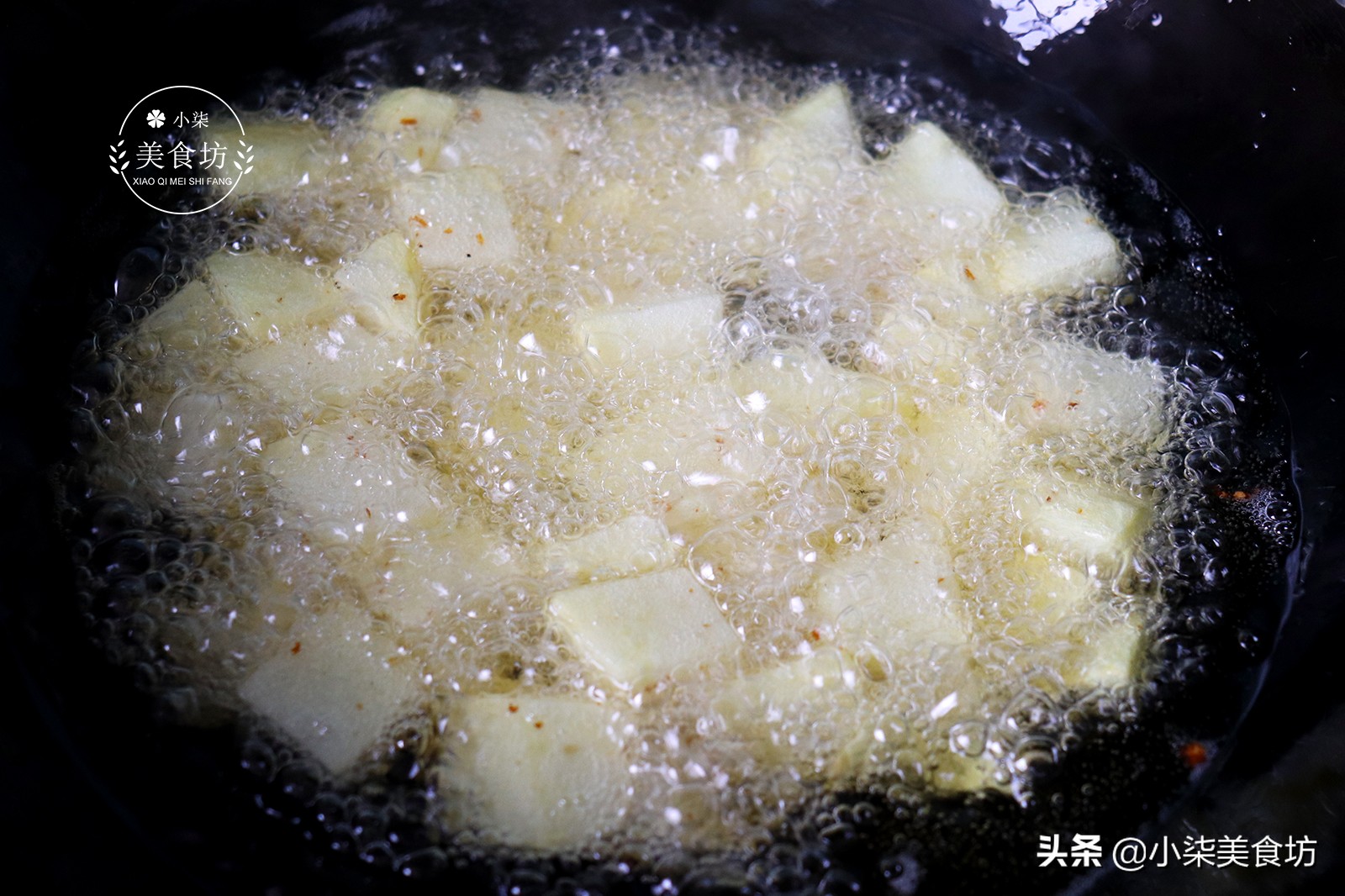 自从知道牛腩这样做，我家一周吃5次，软烂鲜香，比红烧肉还好吃