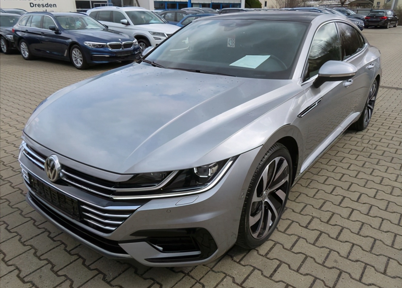 配置媲美奥迪A5，全新大众CC提车，2.0T加速7秒，真帅气