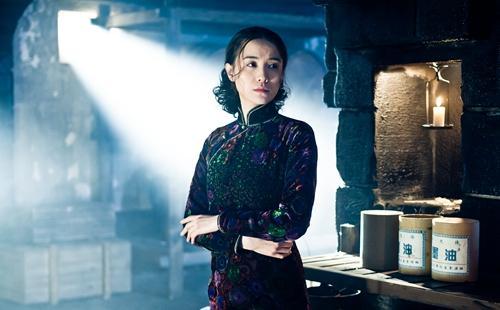 曾打败甄嬛爆冷夺得视后，现两剧霸屏口碑爆棚，这个女演员够劲