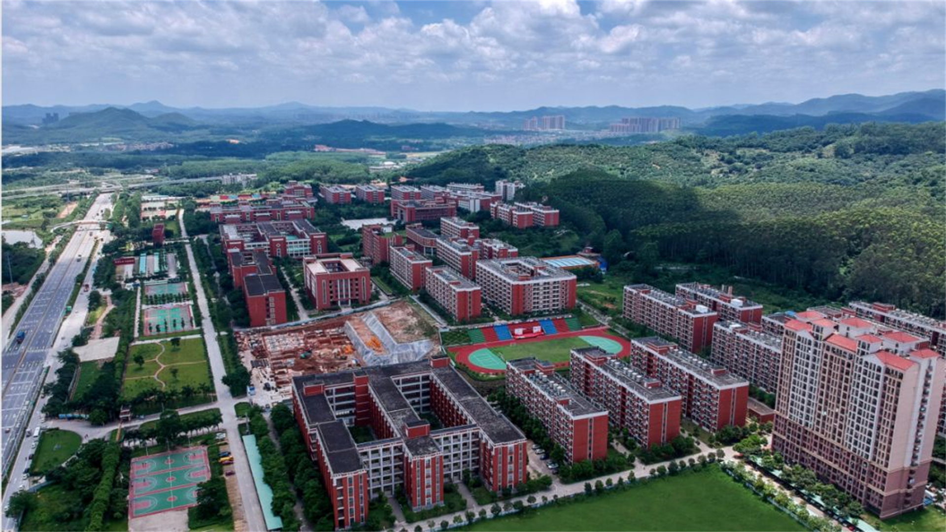 耗资80亿！广东“喜提”大学新校区，占地1839亩，落户江门新会