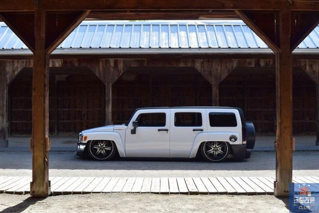 这是一辆“让人无法接受”“低趴姿态”的悍马Hummer H3