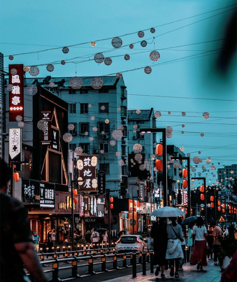 牢记历史！苏州惊现“日本街”惹争议，究竟是特色还是文化入侵？