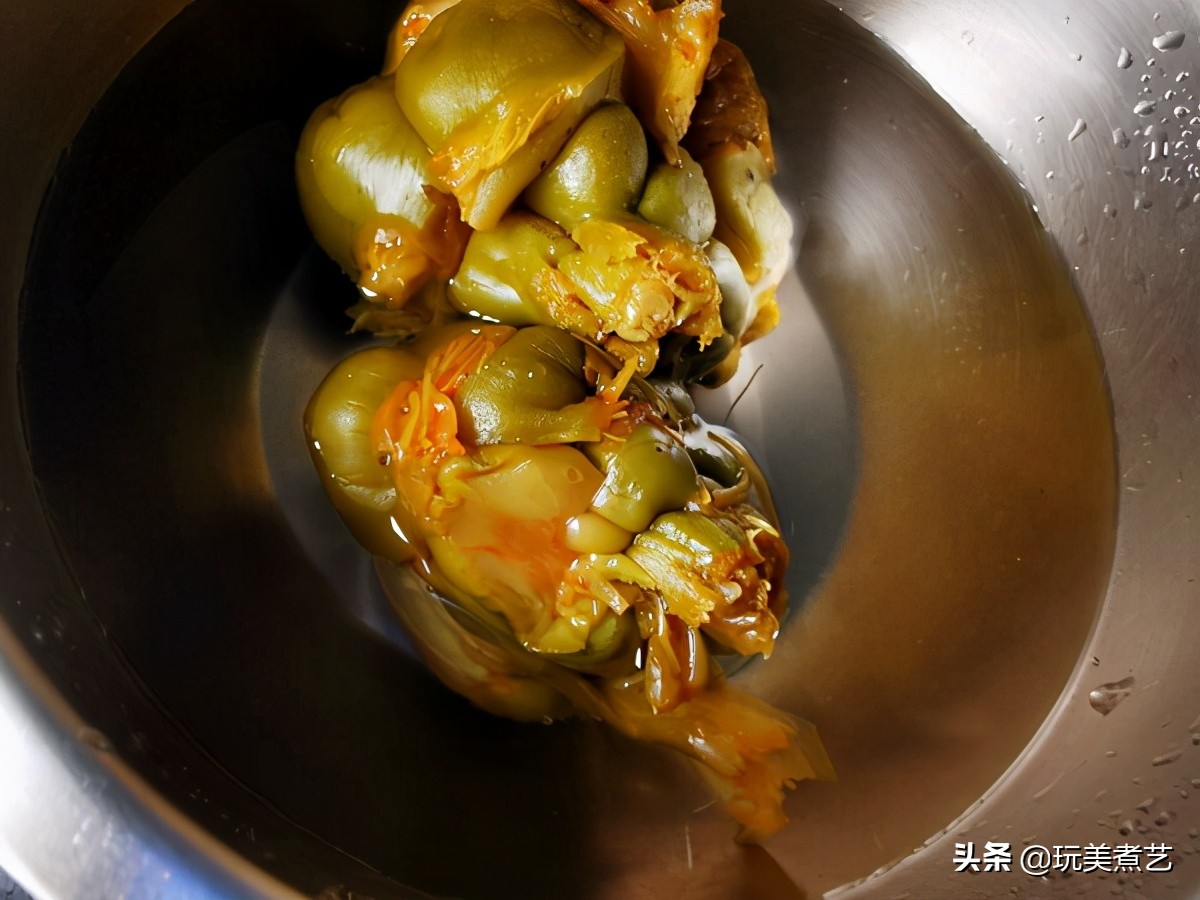 夏天早餐胃口不佳的小伙伴，快来看看开胃包子怎么做