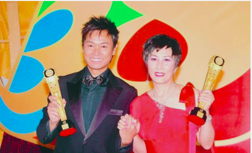 从1997年到2005年的TVB视帝来看，罗嘉良真的是太优秀了。