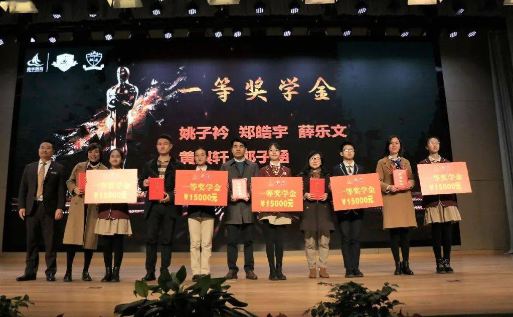 大学奖学金的意义重大，不光是钱的事，很多的好处毕业时才知道