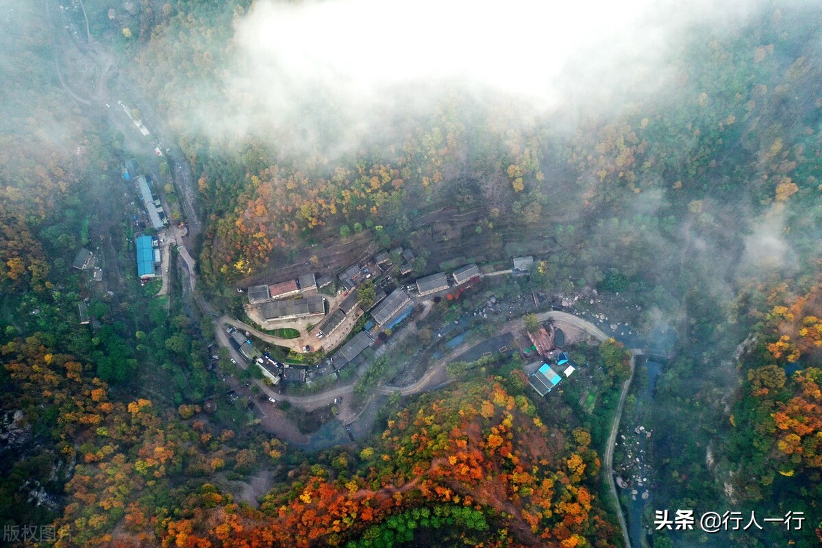 河南的秋天，这10大景区一定要去看看，每一处都美出仙境，还免费