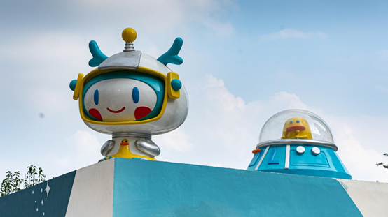 来河西天街体验独特的星际旅程，拯救你的假期综合征