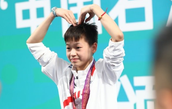 全红婵祝福百年名校！文化课成绩有多差？班主任：除了学习哪都好