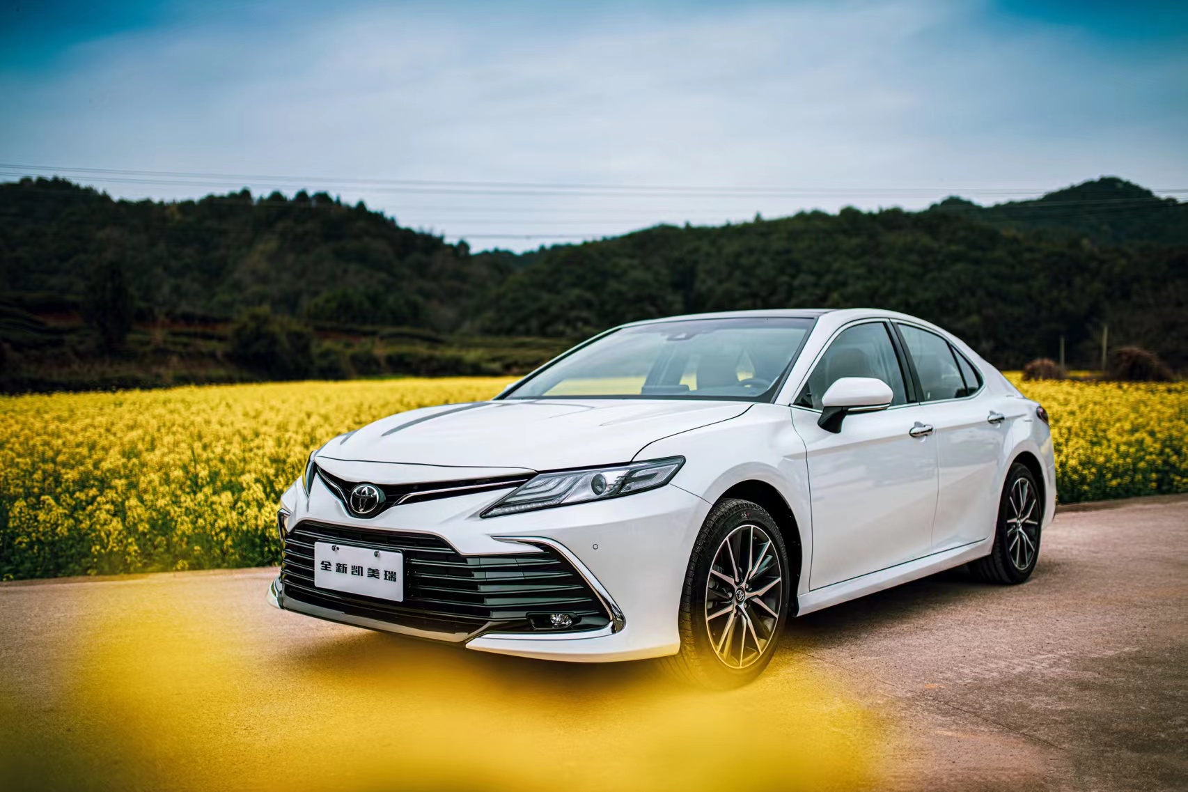 深度评测凯美瑞！从专业角度出发，丰田汽车到底好在哪里？