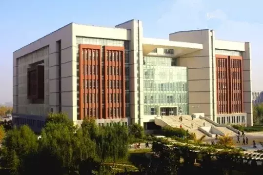 @准大学生：河南高校图书馆颜值大比拼，你家学校上榜了吗？