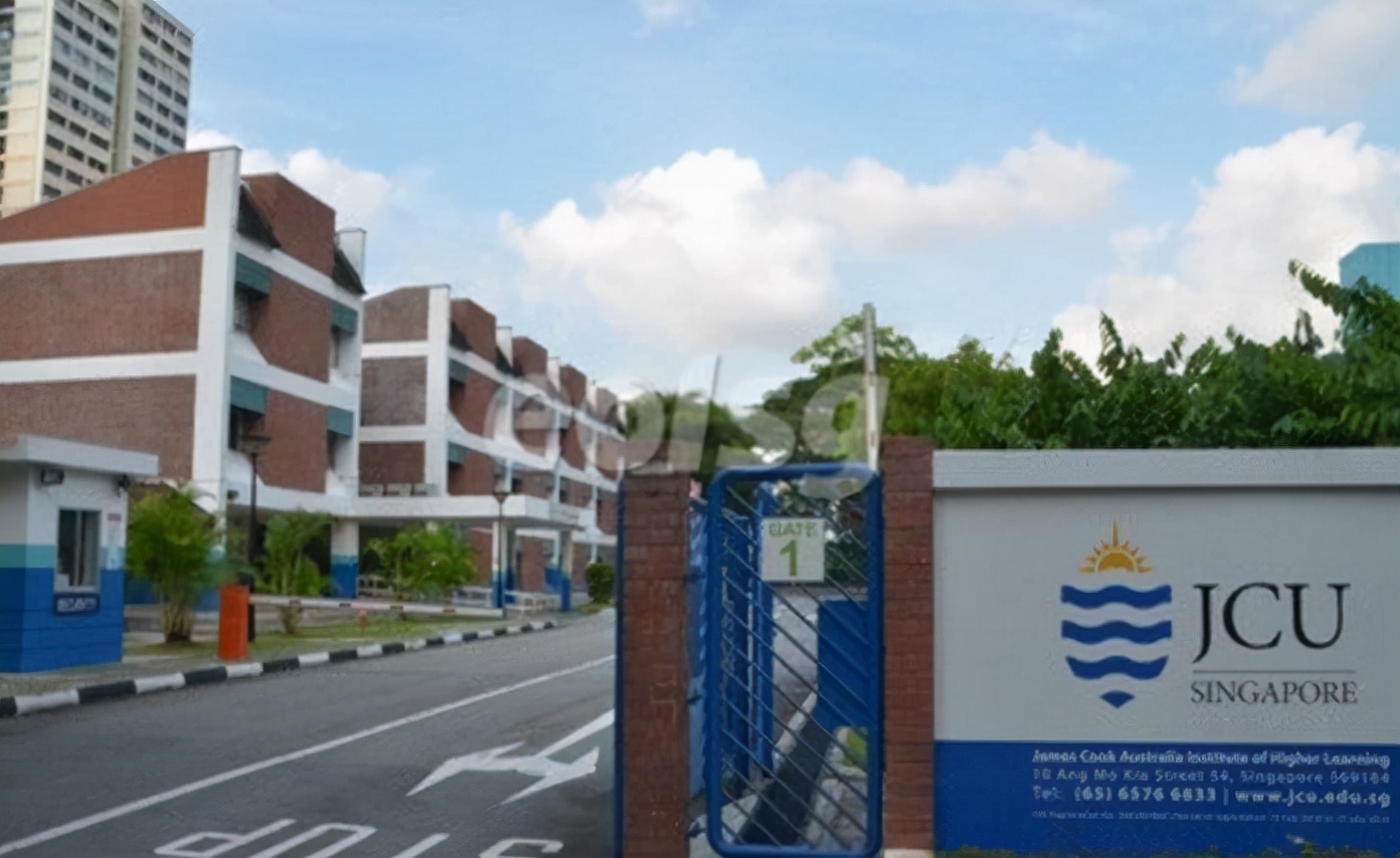 张艺兴在哈佛课堂被偶遇，看过这堂课的“学费”，网友不淡定了