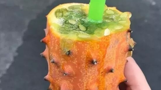 《复联4》中灭霸最爱吃的火参果，却遭女朋友吐槽，太难吃