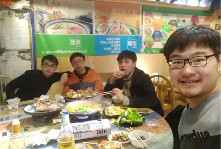 神仙宿舍！湖北同寝室4个男生，全部成功考上名校研究生