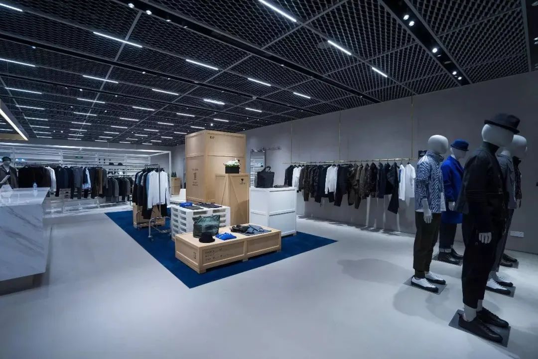 地素进军男装市场，旗下轻奢品牌RAZZLE能否再续地素女装辉煌？