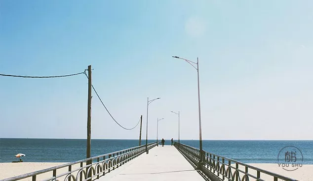 情感的隔阂,都在沉默中蔓延