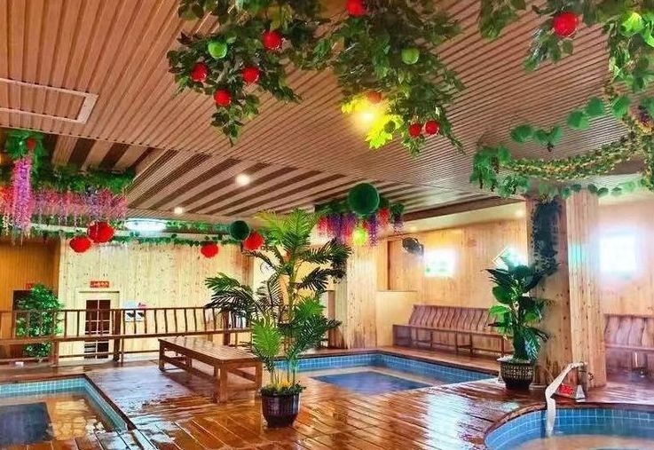 打卡广州从化泉心空中温泉，汗蒸房免费使用秋高气爽，泡温泉正好