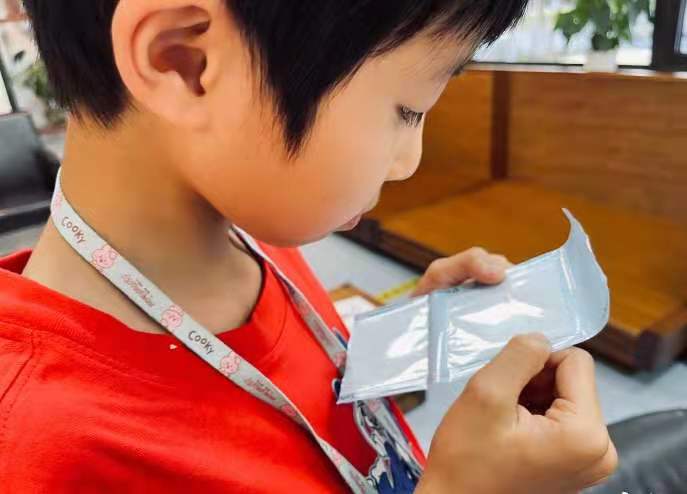 姚晨8岁儿子长出双排牙：妈妈这件事没处理好，会毁掉孩子颜值