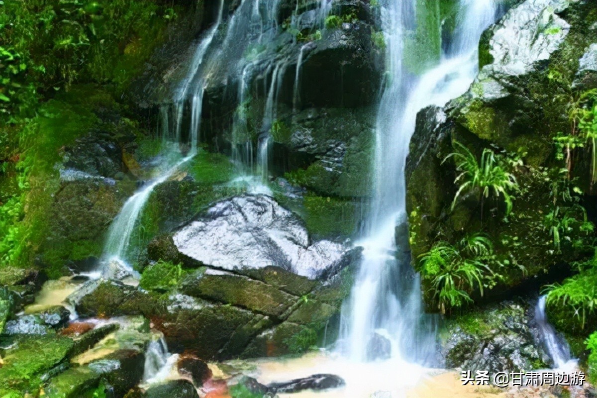 甘肃最好玩的十大景点：水帘洞上榜，第五沙漠第一泉