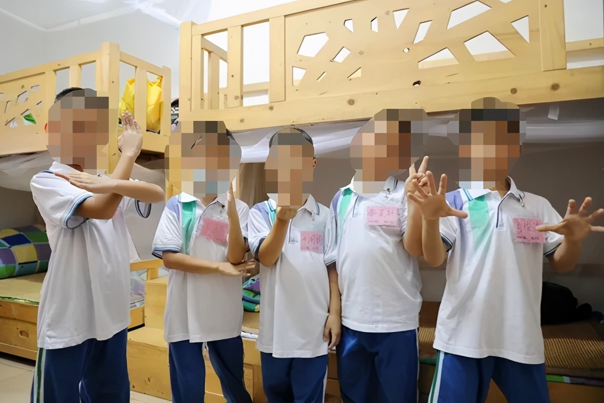 一年级就要住宿？民办小学宿舍大pk，带你深入各小学宿舍现场